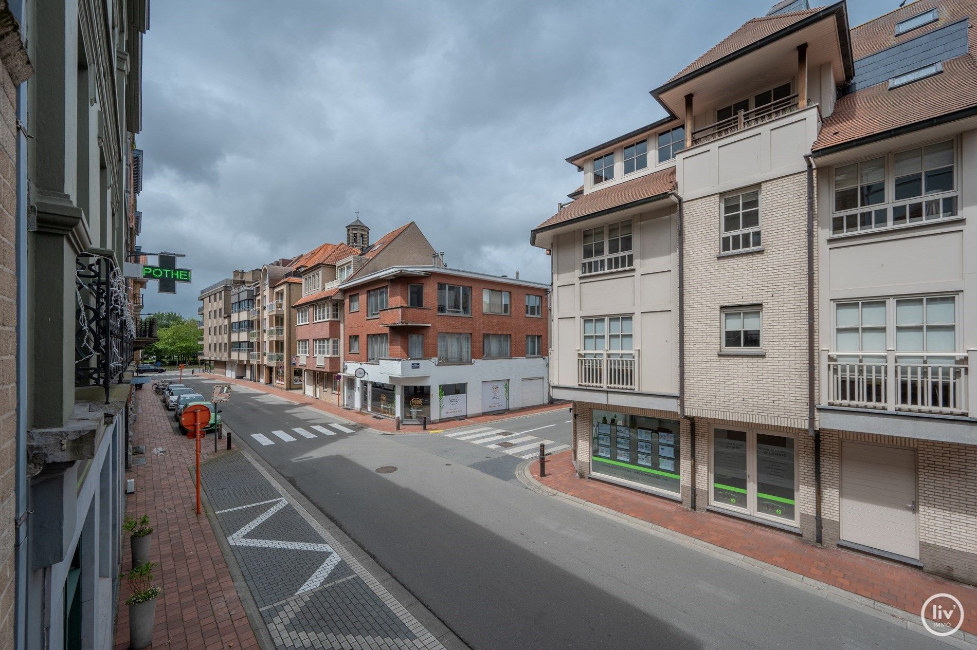  Prachtig gerenoveerd 3 slaapkamerappartement centraal gelegen vlakbij de Lippenslaan te Knokke. foto 17