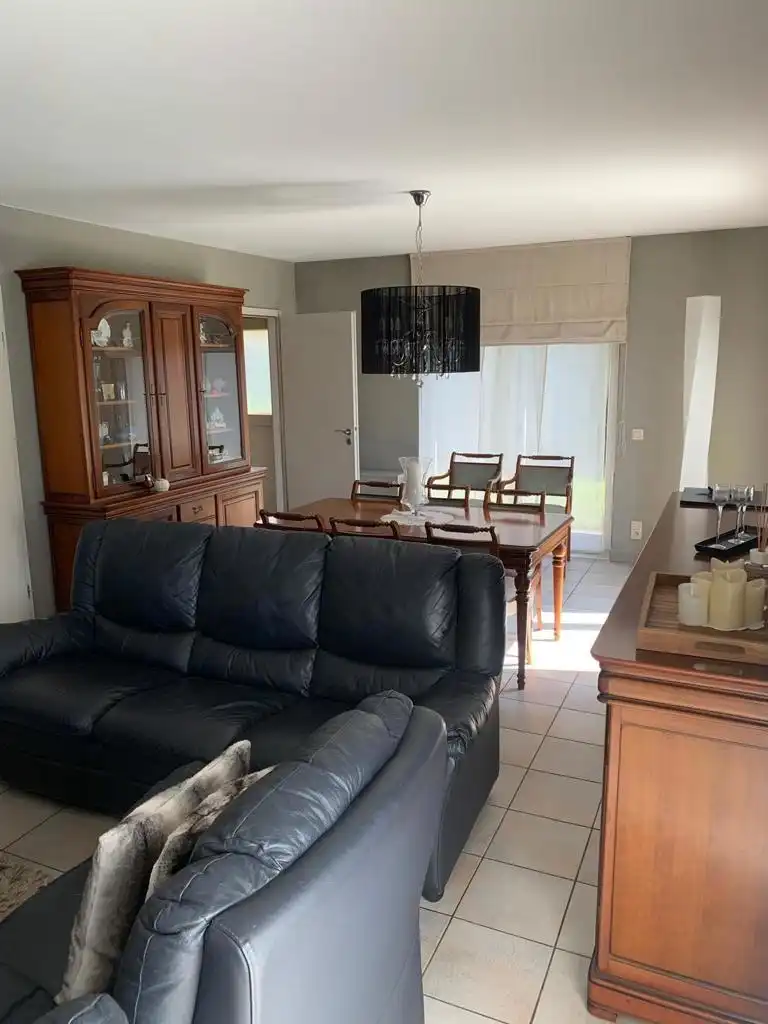Rustig gelegen, instapklare bungalow met 2 slaapkamers foto 3