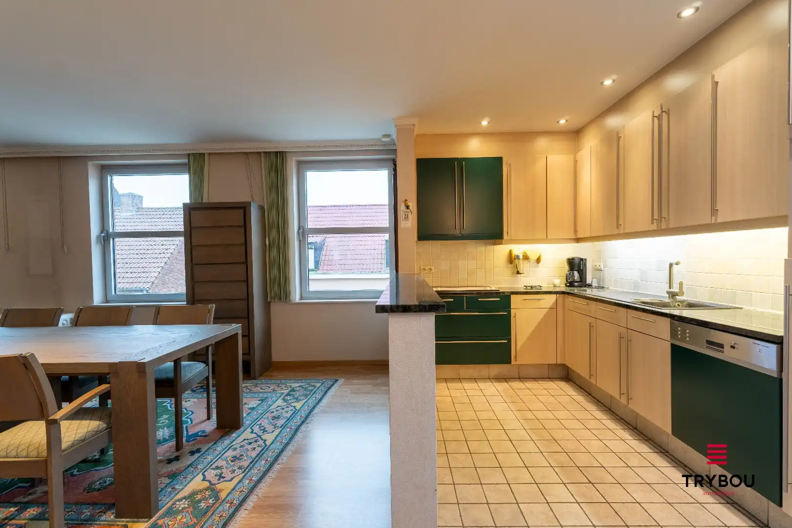 Ruim woon-appartement (120m²) met zicht op de Markt van Houthulst foto 10