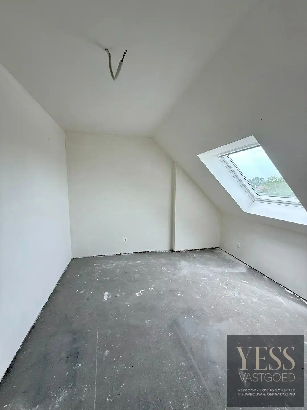 Ruime duplex appartement met 3 slaapkamers en 2 parkings foto 10