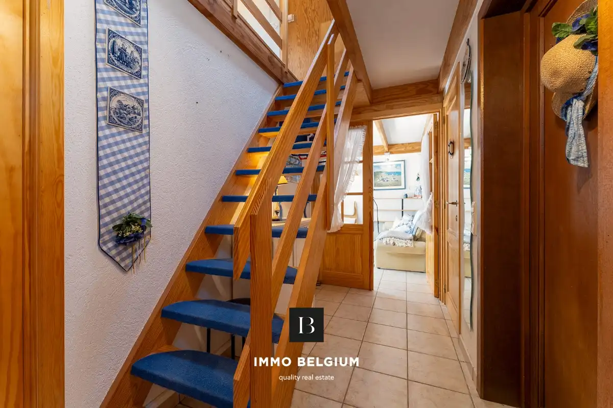 Rustig gelegen vakantiewoning met 4 slaapkamers foto 4