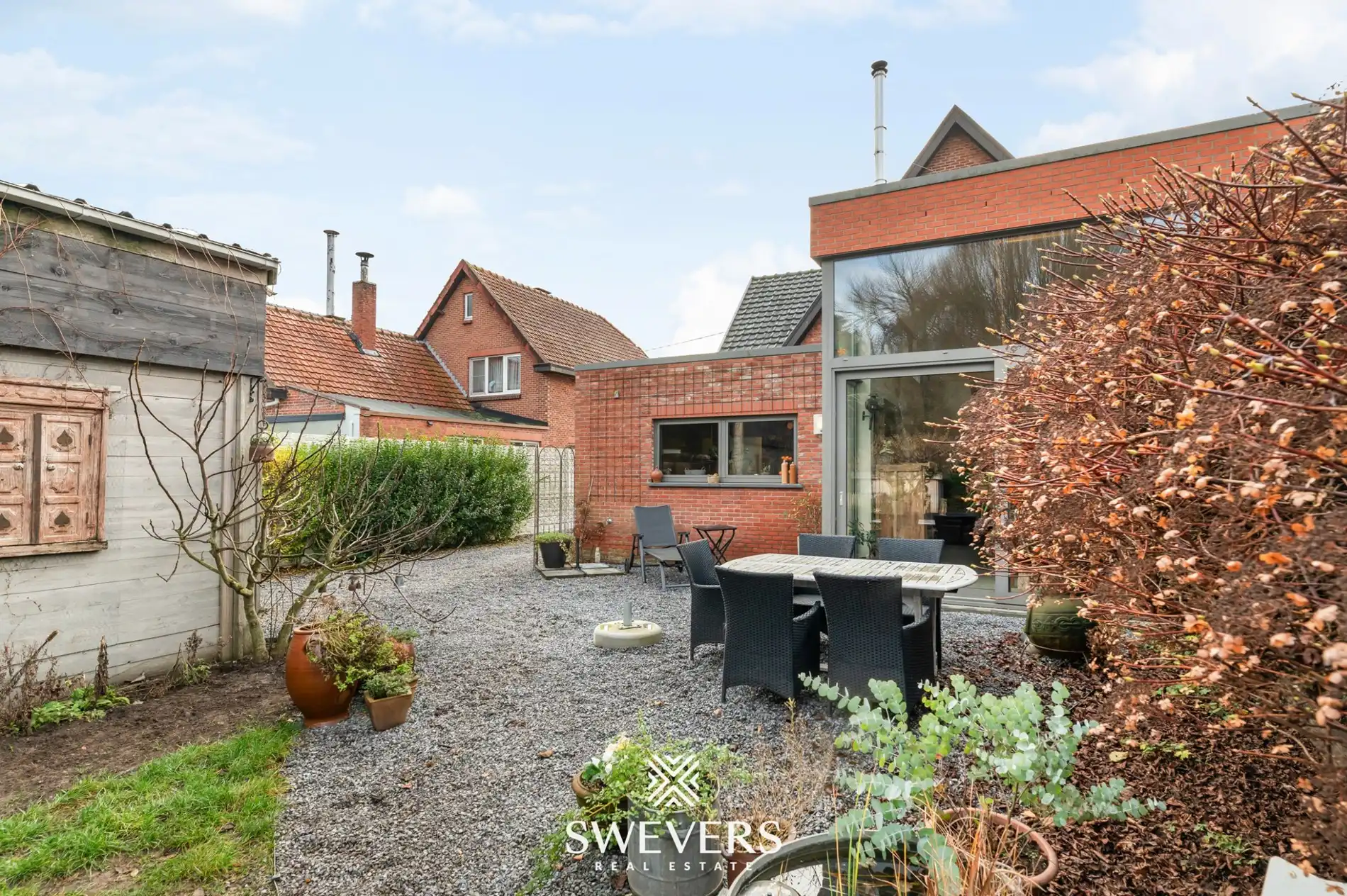 Instapklare gezinswoning met verrassend veel ruimte en een uitstekende ligging te Beringen foto 24