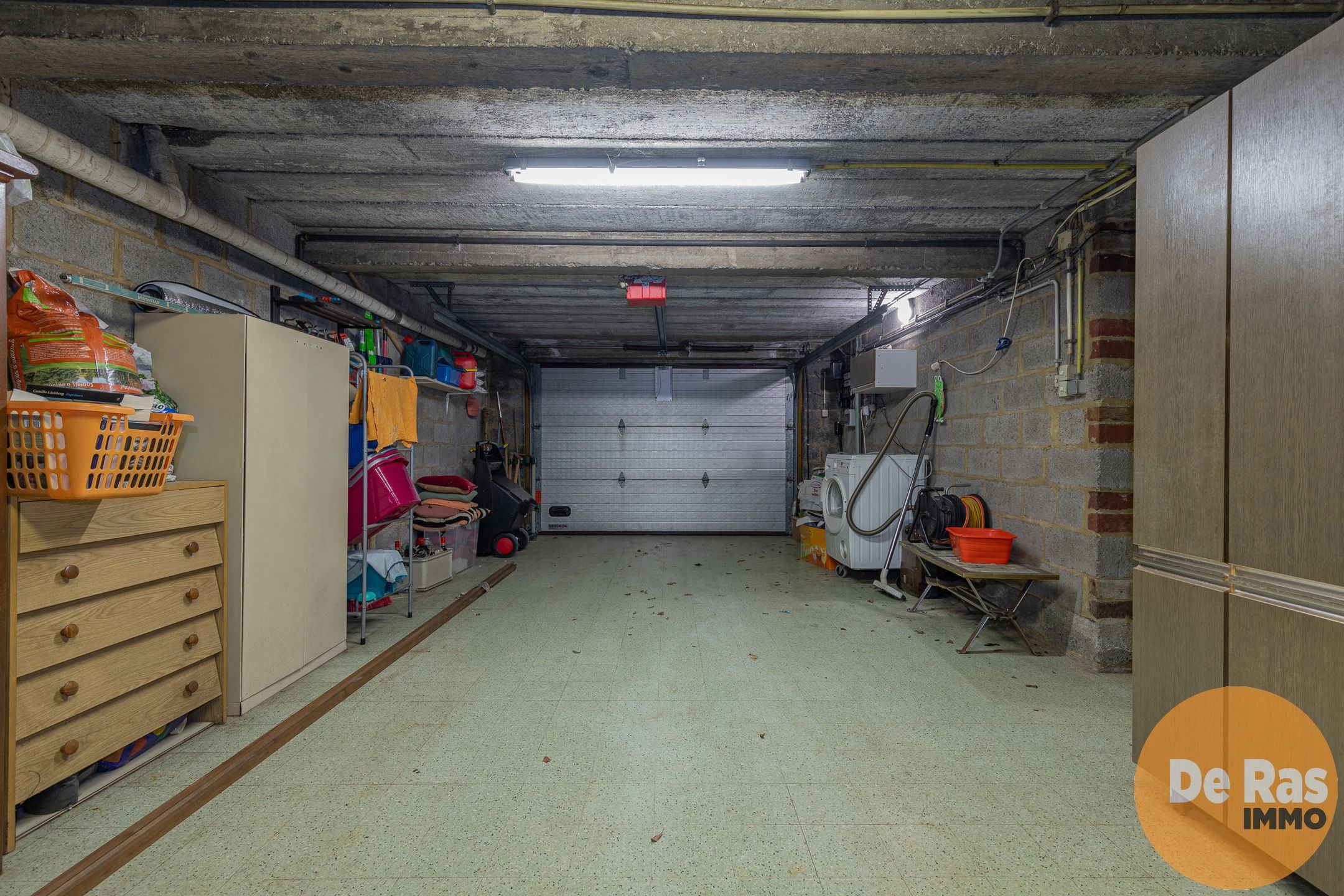 MOERBEKE - Goed onderhouden 4-gevelwoning nabij het station foto 24