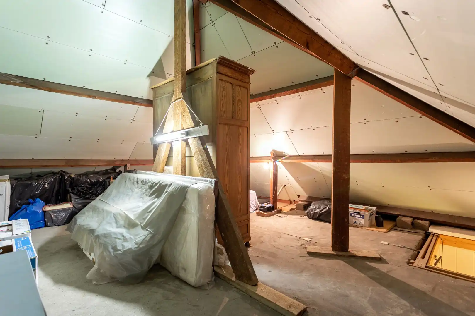 Woning  op 7a80, met 4 slpks, garage en ruime tuin foto 18