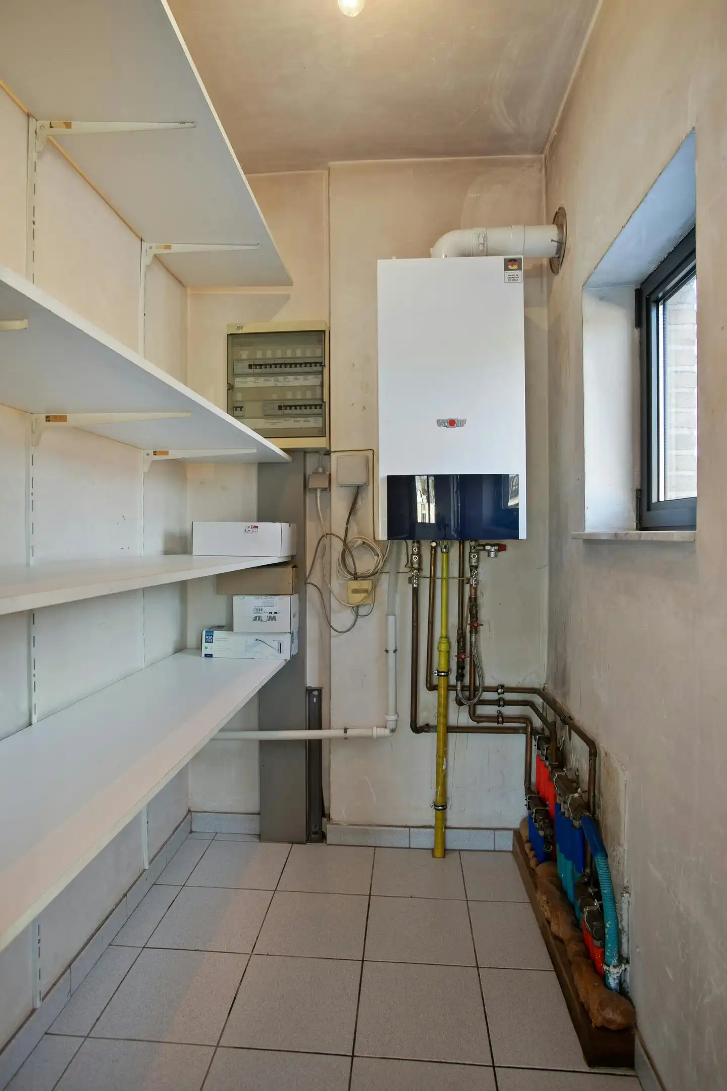 Centraal gelegen en lichtrijk 1 slpk appartement in Ardooie foto 8