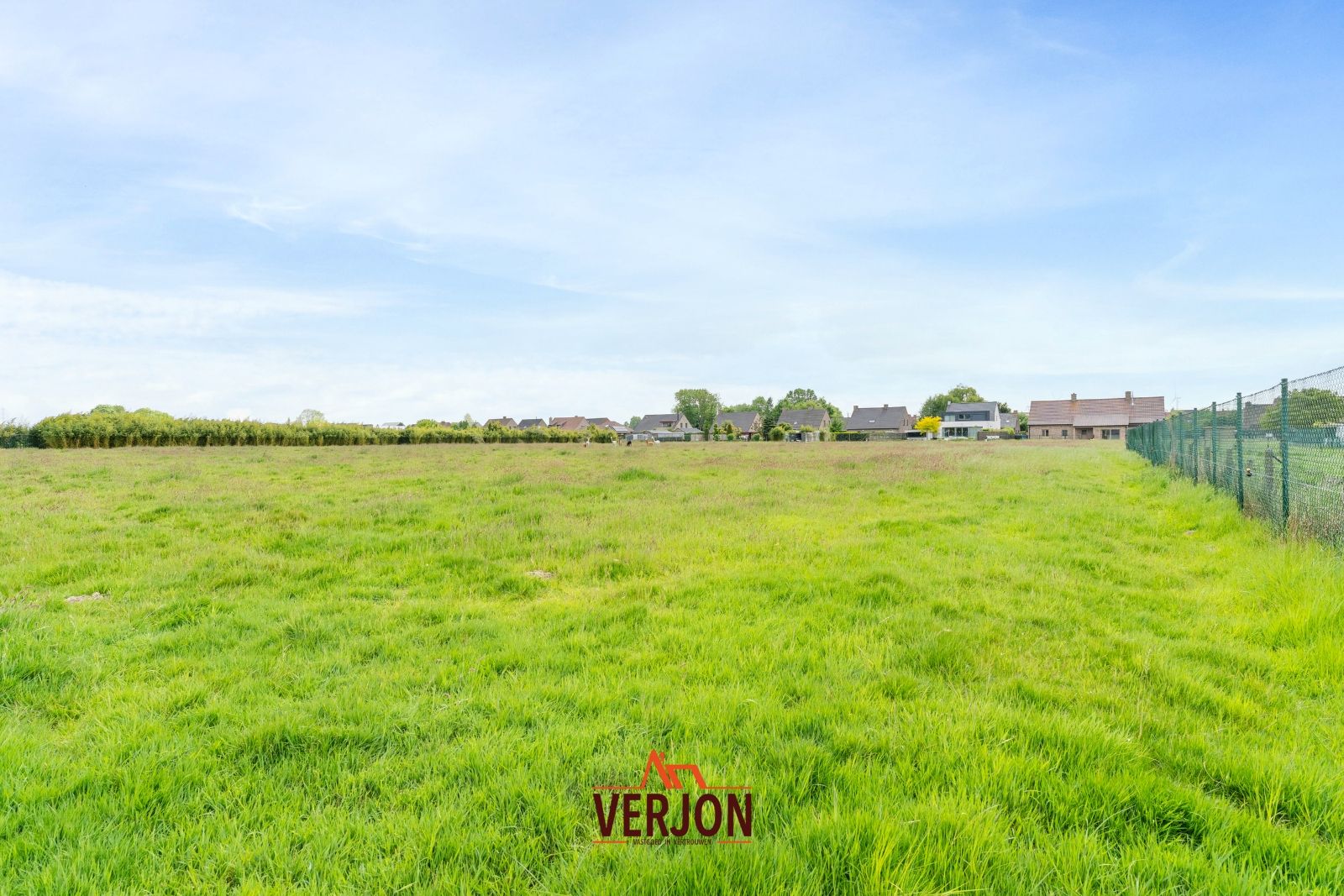 Riante villa op 13.722m2 met 6 slaapkamers, dubbele garage en prachtig vergezicht foto 29