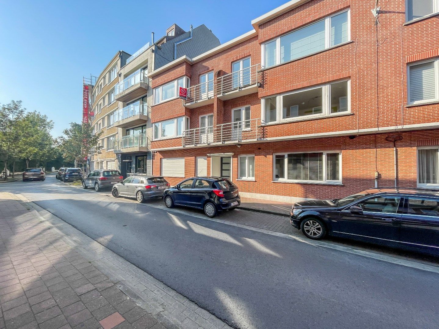 Verzorgd appartement rustig gelegen op wandelafstand van de Lippenslaan en de Dumortierlaan. foto 11