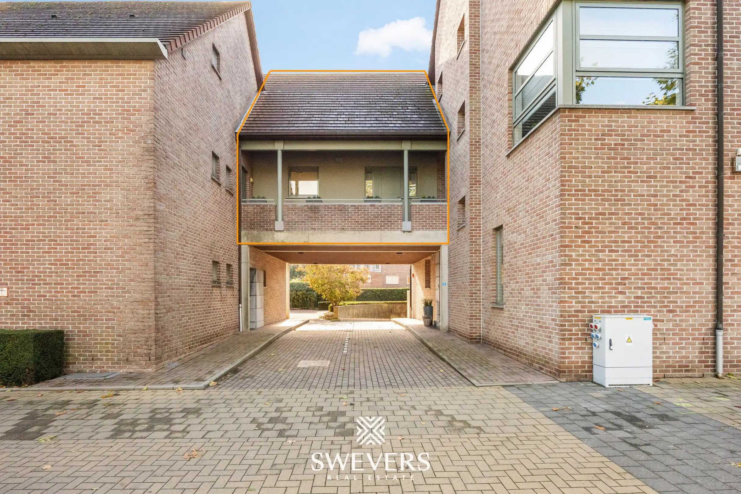 Instapklaar appartement met ondergrondse autostaanplaats en berging in het centrum foto 19