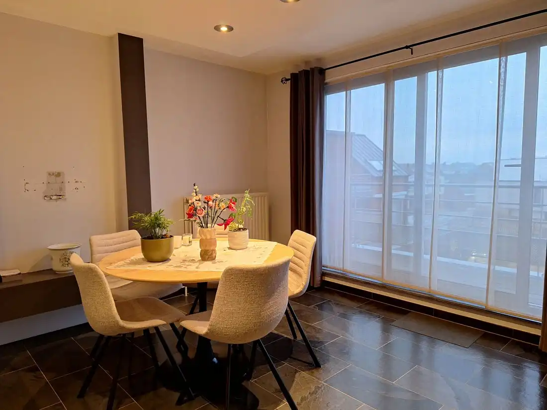 Modern appartement in hartje Paal foto 4