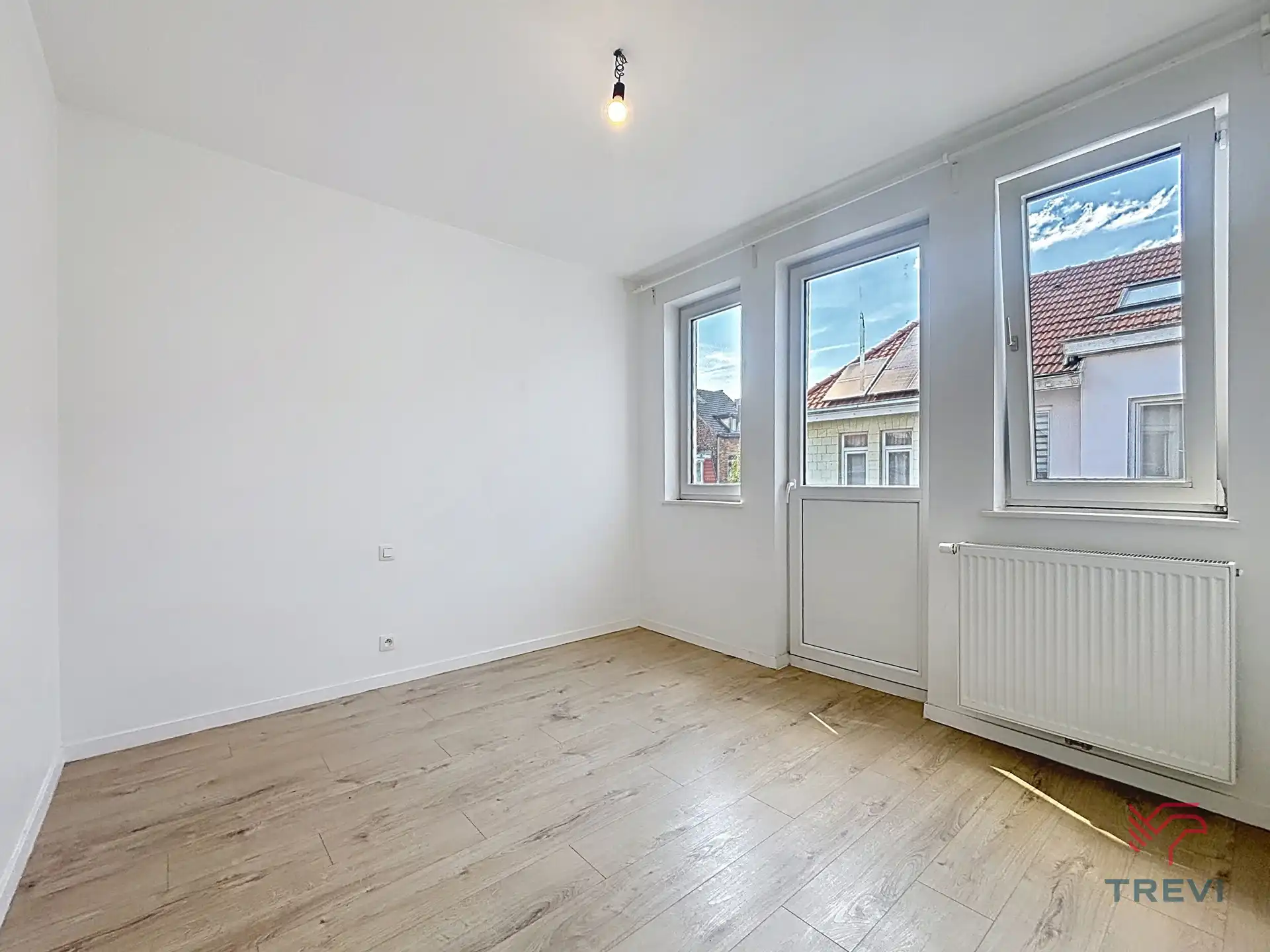 Mooie woning met 4 slaapkamers !  foto 12