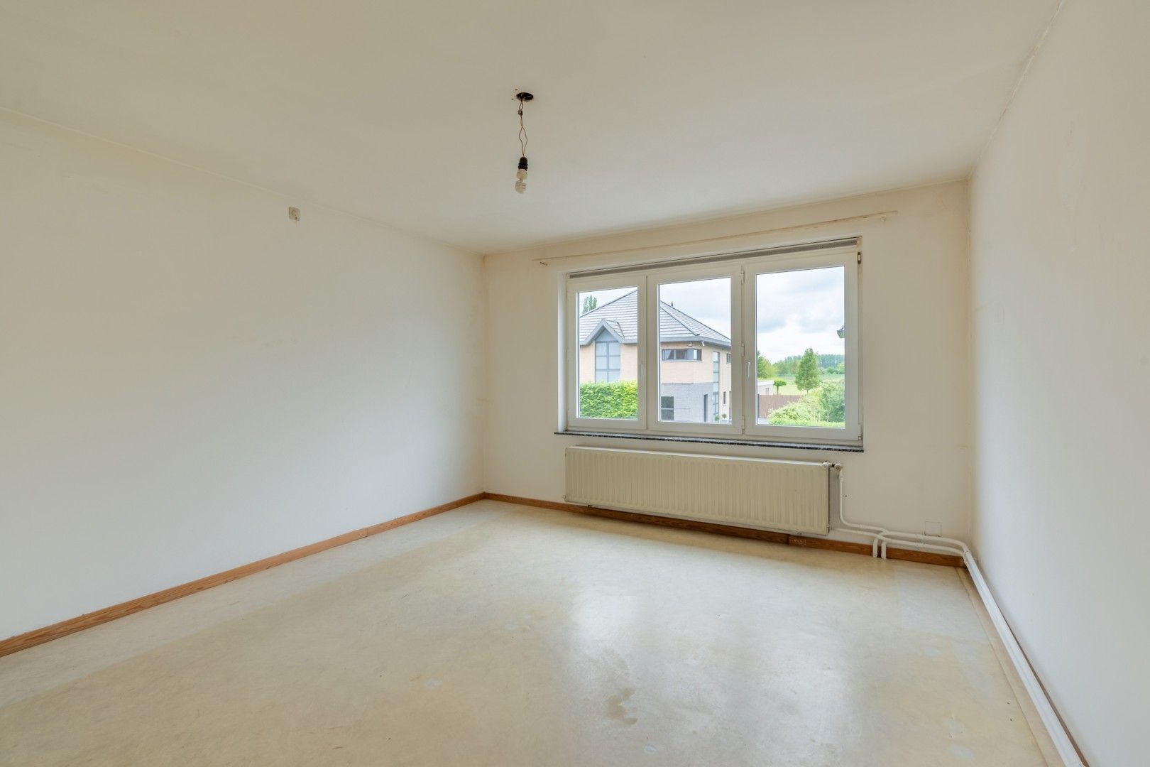 Goed gelegen woning te koop foto 17