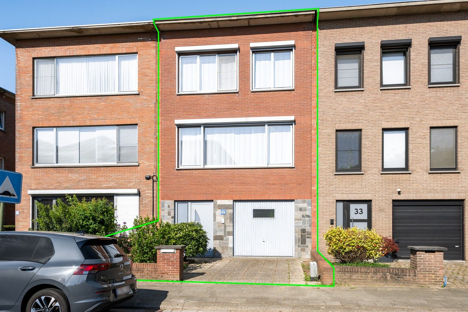 Bel-etage met 3 slaapkamers, een garage en tuin in Borsbeek! foto 2