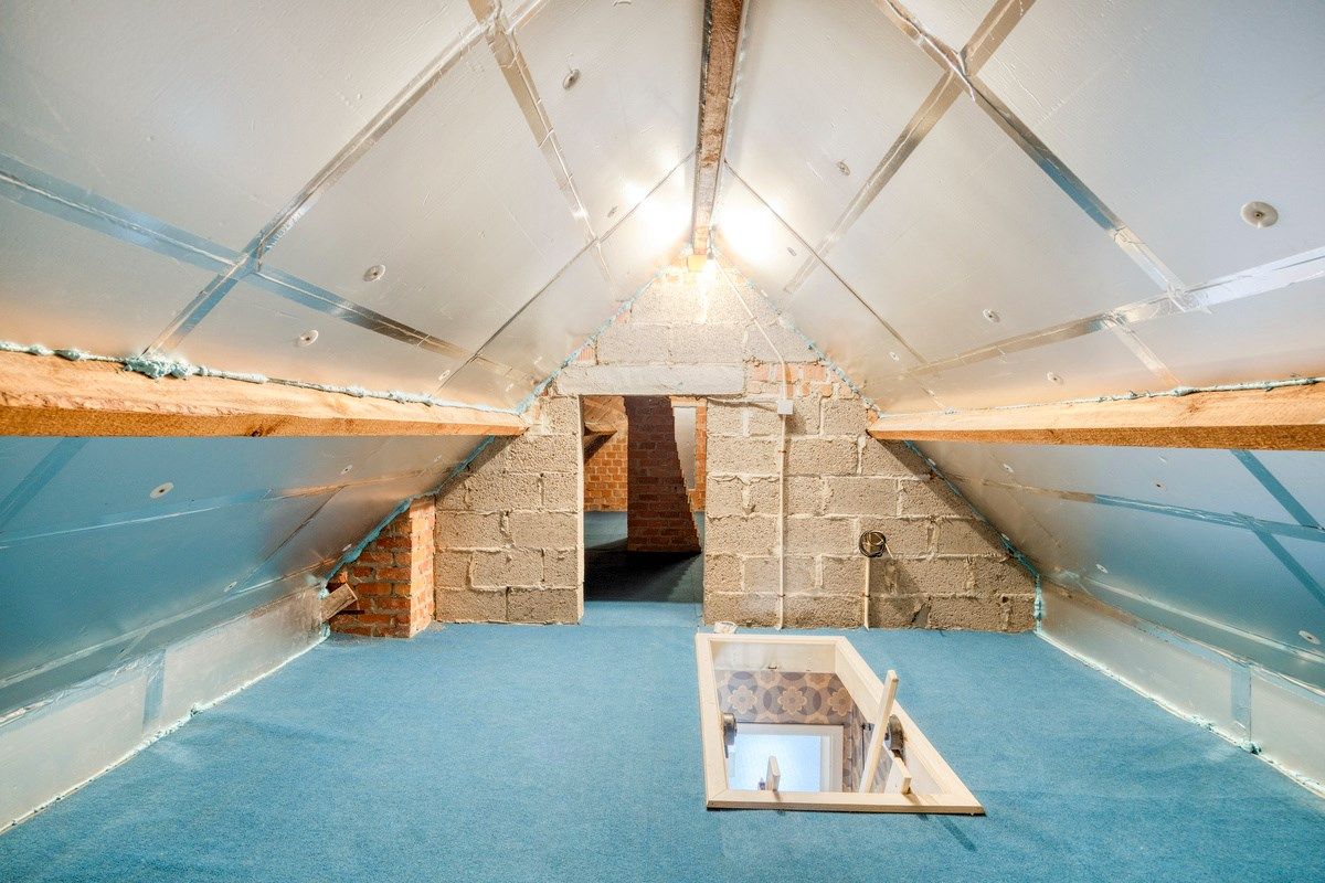 Ruime woning met tuin en 6 slaapkamers foto 23