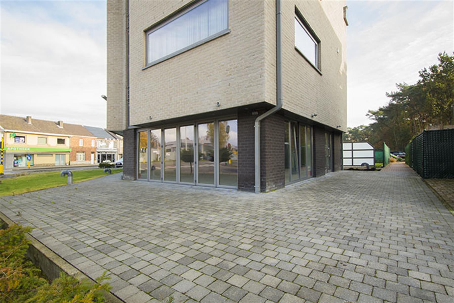 ()=>{if(producerUpdateValueVersion(node),producerAccessed(node),node.value===ERRORED)throw node.error;return node.value} Weg naar Zwartberg 172 - 3530 Houthalen-Helchteren