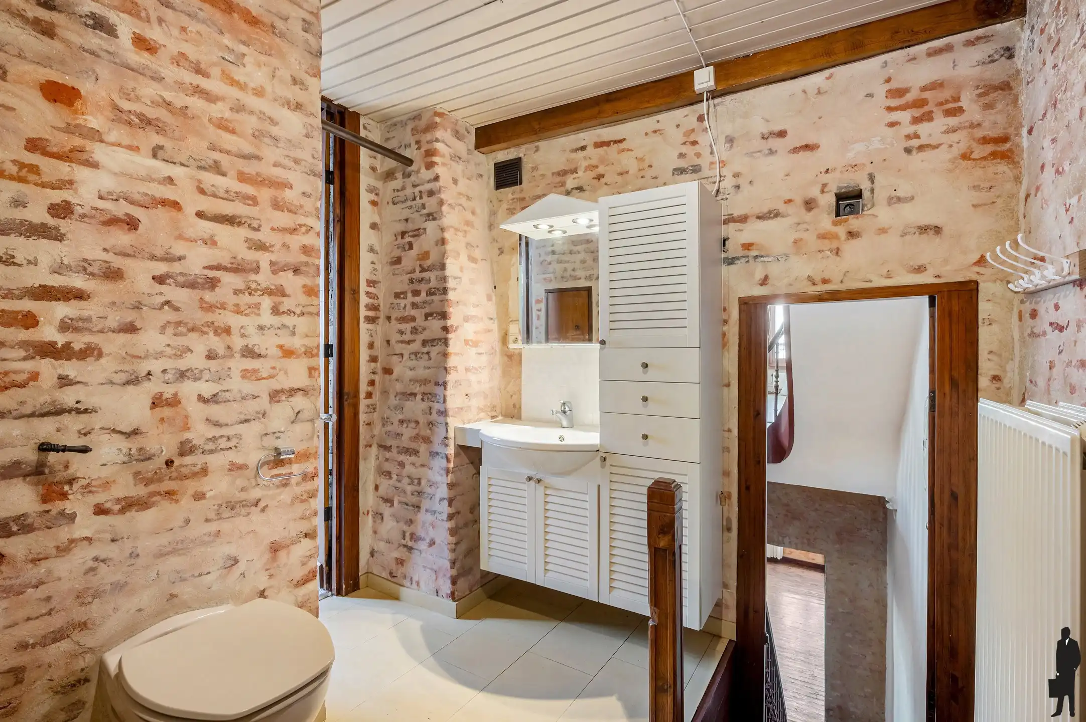 Karakterwoning met atelier en terras foto 22