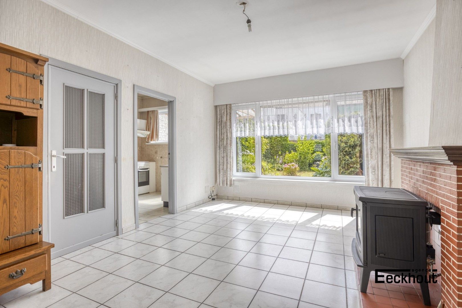Woning met tuin, garage en 4 slaapkamers in Bredene  foto 2
