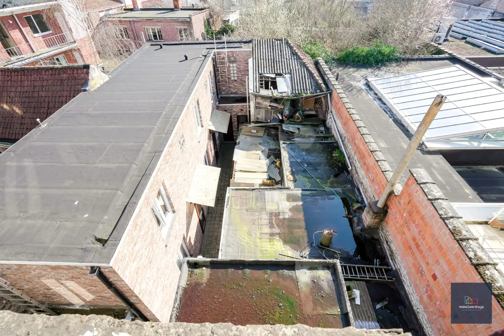 Ruim, te renoveren handelshuis te Gent   foto 14