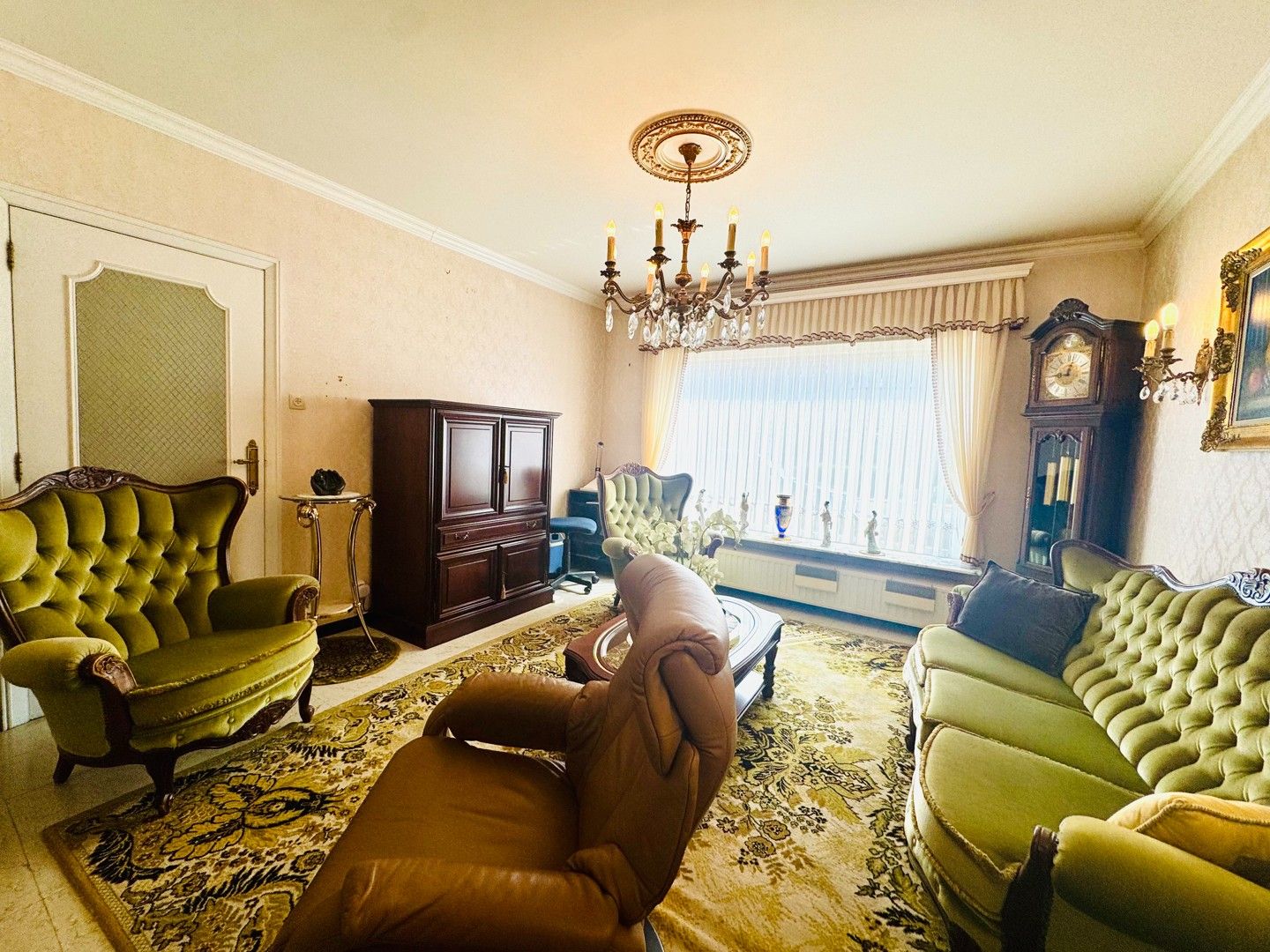 Ruime woning met 4 slpk's op rustige ligging! foto 7