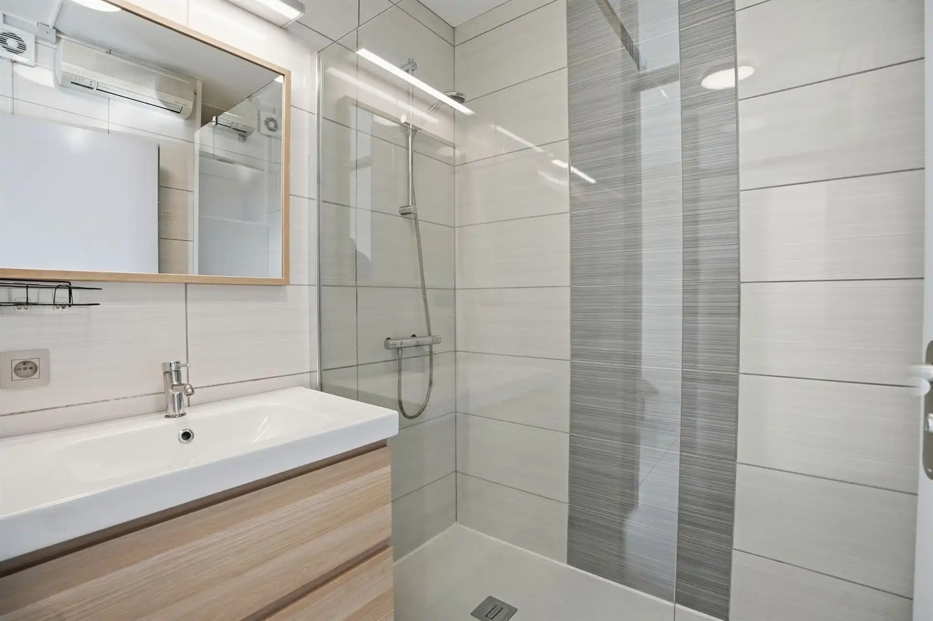 GROTE TERRASSEN / ZONNIG  foto 26