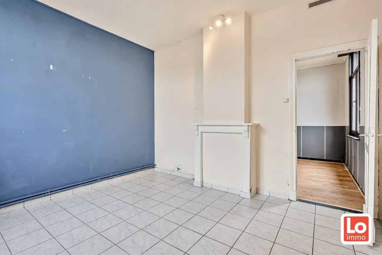 Leuke halfopen starterswoning met afzonderlijke garage en koertje op landelijke locatie in Mendonk. foto 4