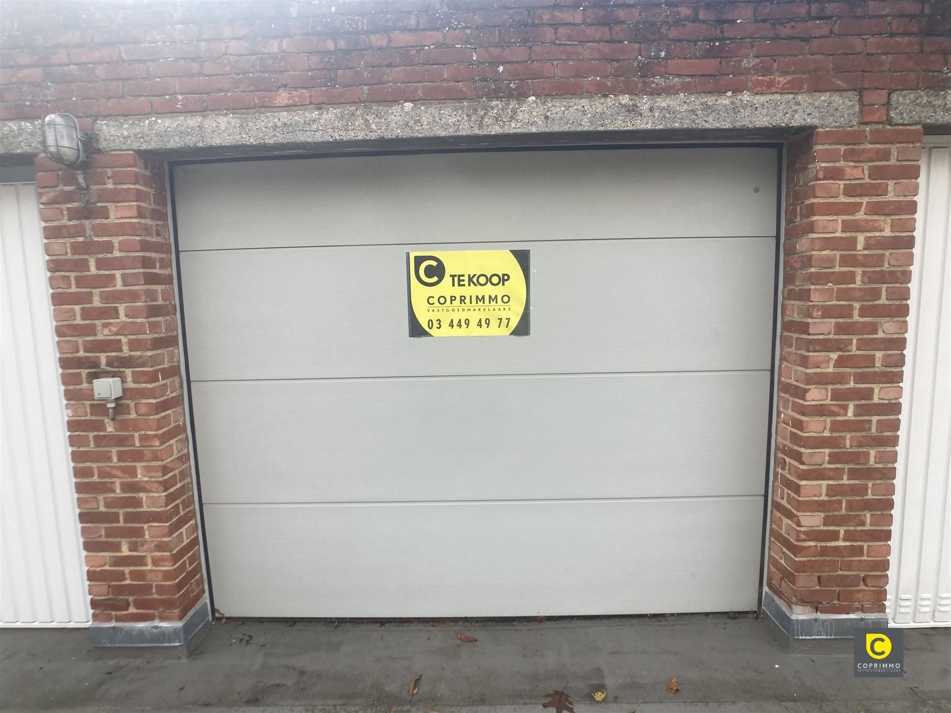 Ruime garagebox met automatische poort!  foto 7