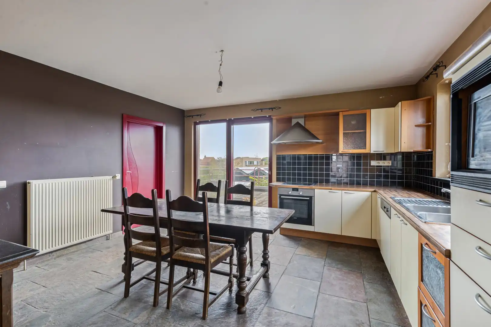 Kantoorruimte met groot appartement foto 15