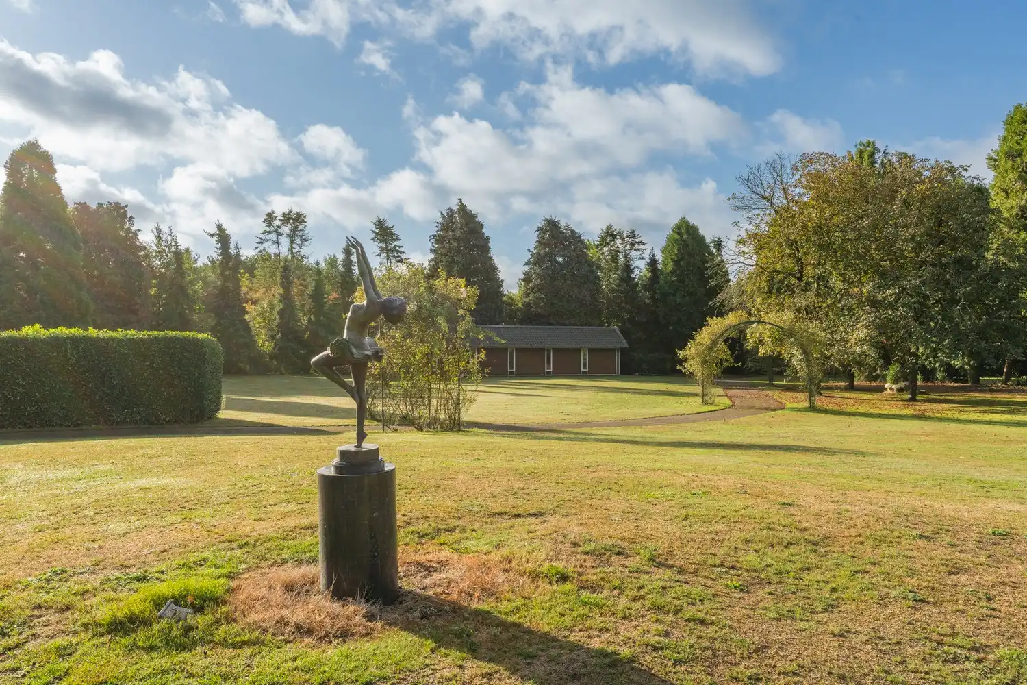 Prachtige villa op een uitzonderlijk domein van 20600m² foto 76