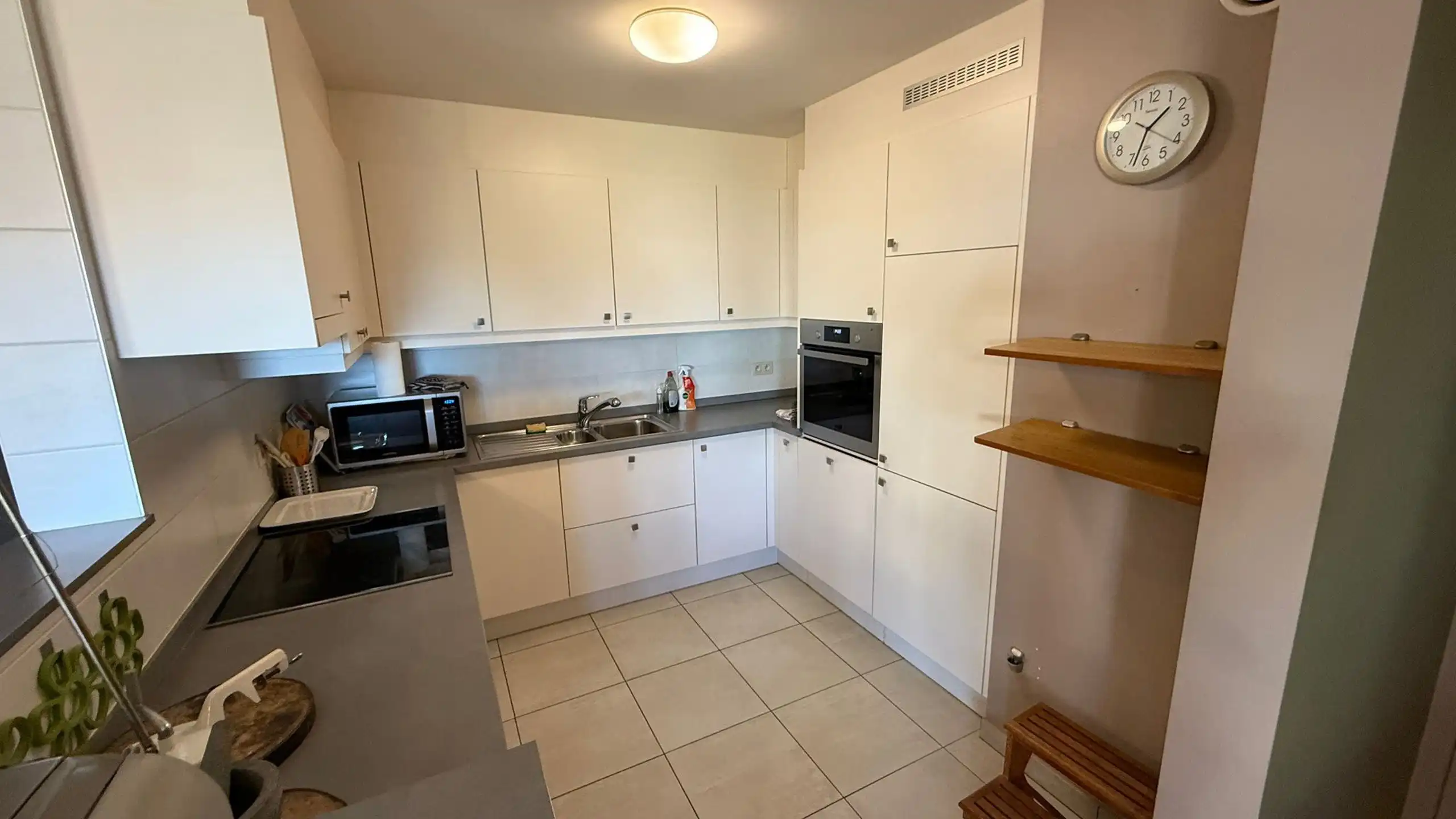 Modern appartement op uitstekende locatie foto 6