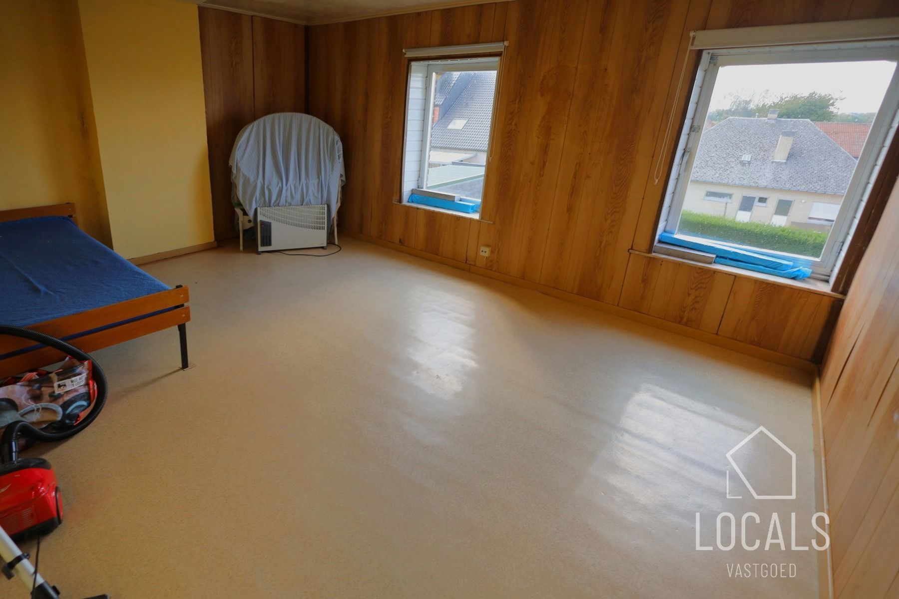 Te renoveren woning in het landelijke Kerksken foto 12