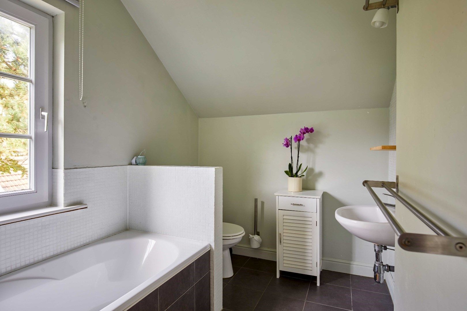 Kustvilla met tuin, zwembad en 3 slaapkamers in Sint-Idesbald foto 8