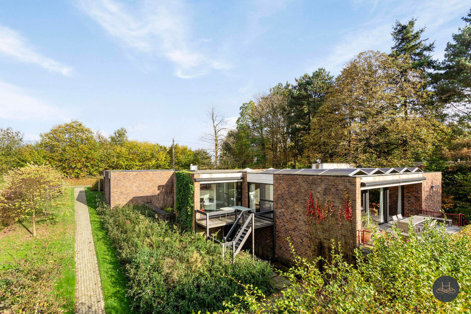 Authentieke architectenwoning gelegen midden in het groen foto 62