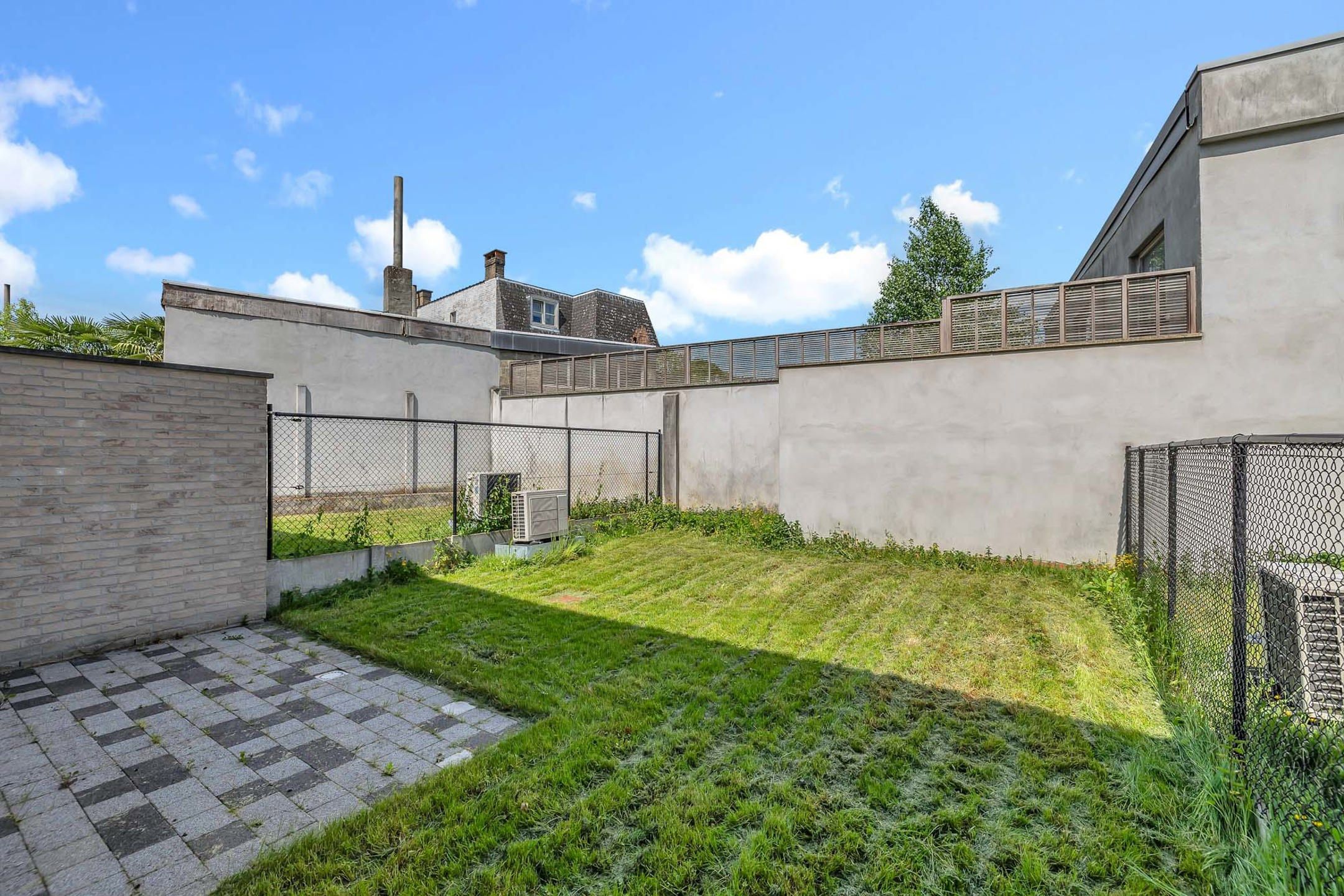 Nieuwbouwwoning met 4 slaapkamers en uitstekende verbinding foto 26