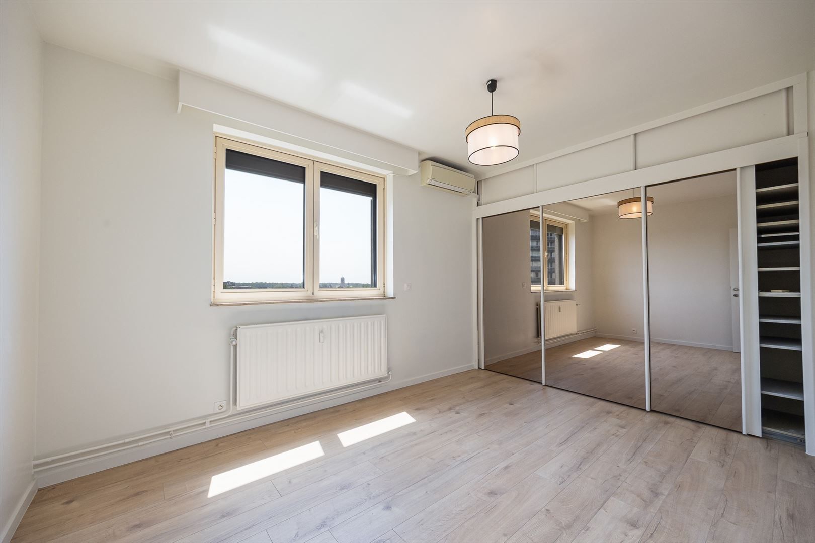 XXL-appartement met 6 slaapkamers foto 17