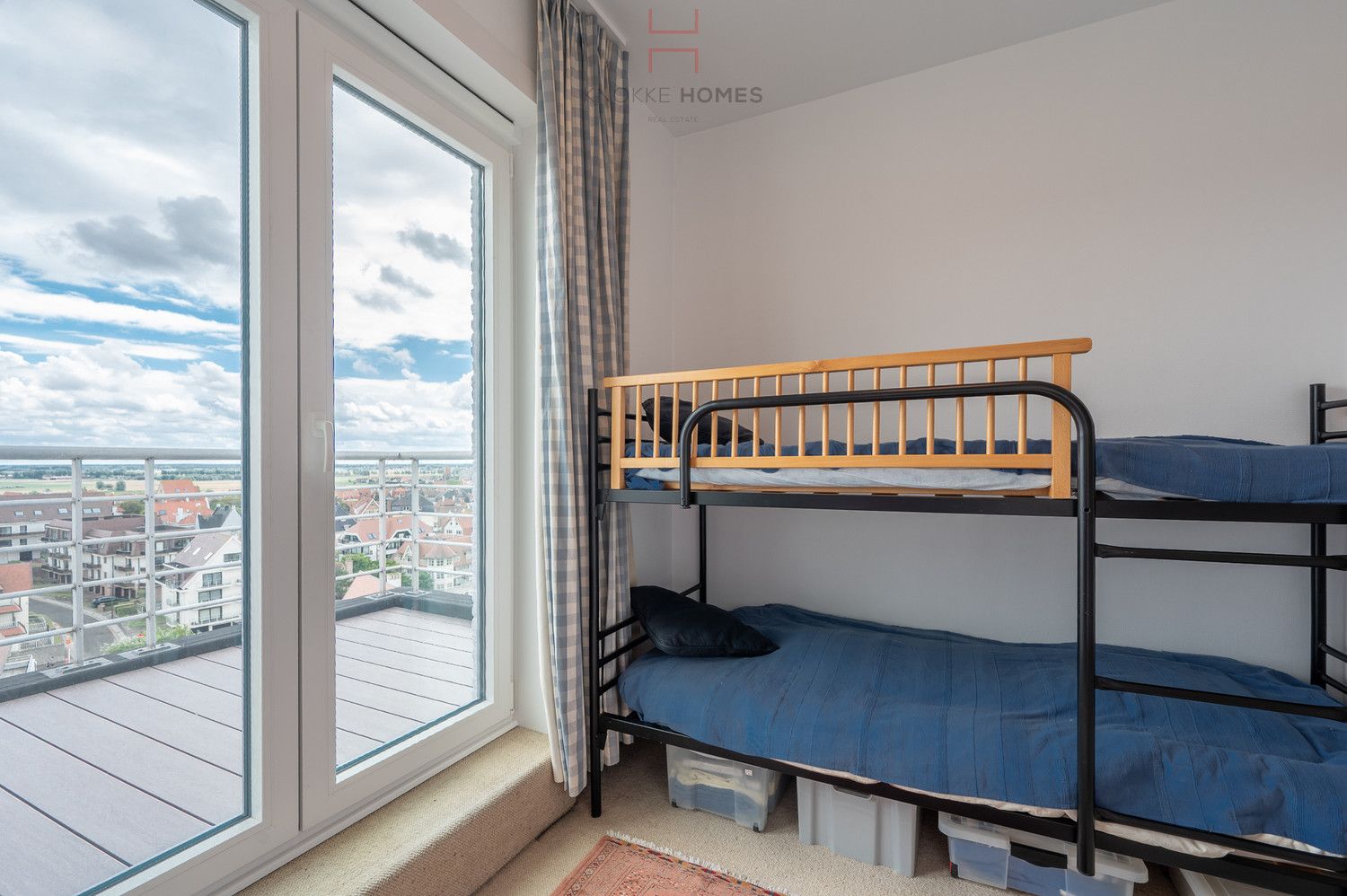 Lichtrijk, comfortabel en aangenaam duplex appartement met prachtig uitzicht op enkele meters van de zee in Duinbergen. foto 15