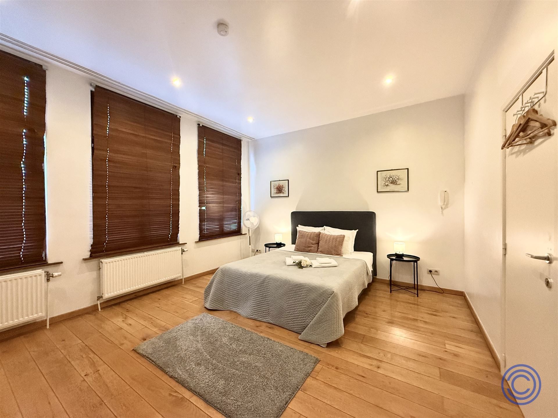 Gemeubeld duplex appartement op 't Zuid! foto 3