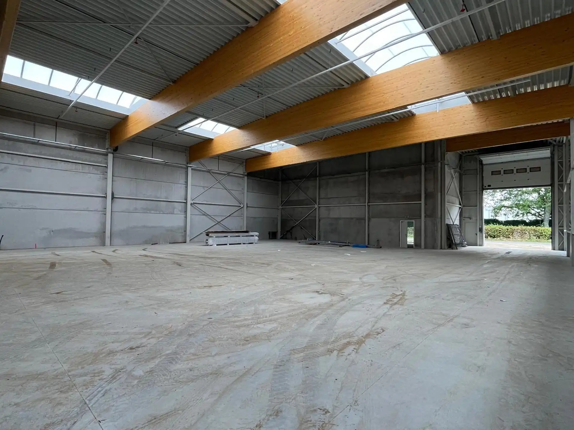 Wommelgem: magazijn 720m² met kantoren foto 4