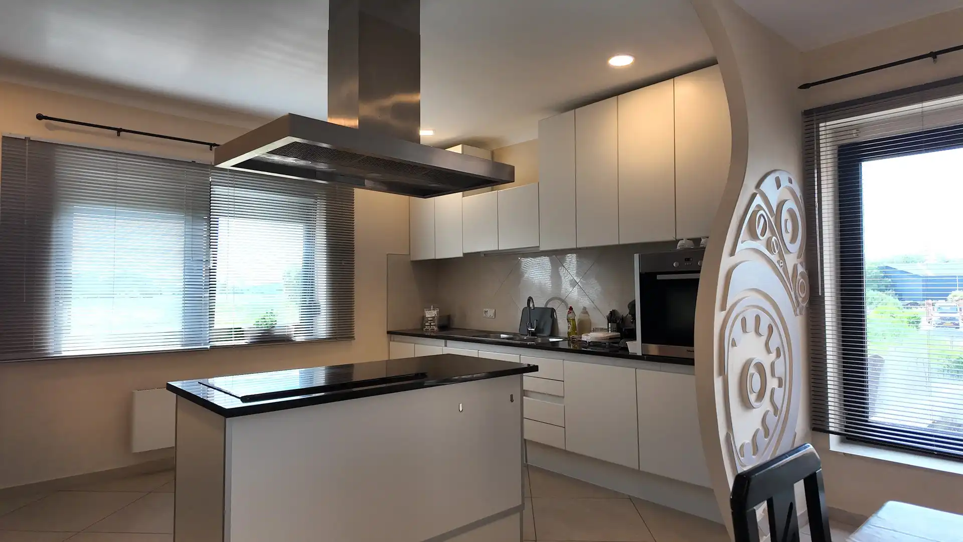 TE KOOP: HANDELSHUIS TE DILSEN-STOKKEM foto 5