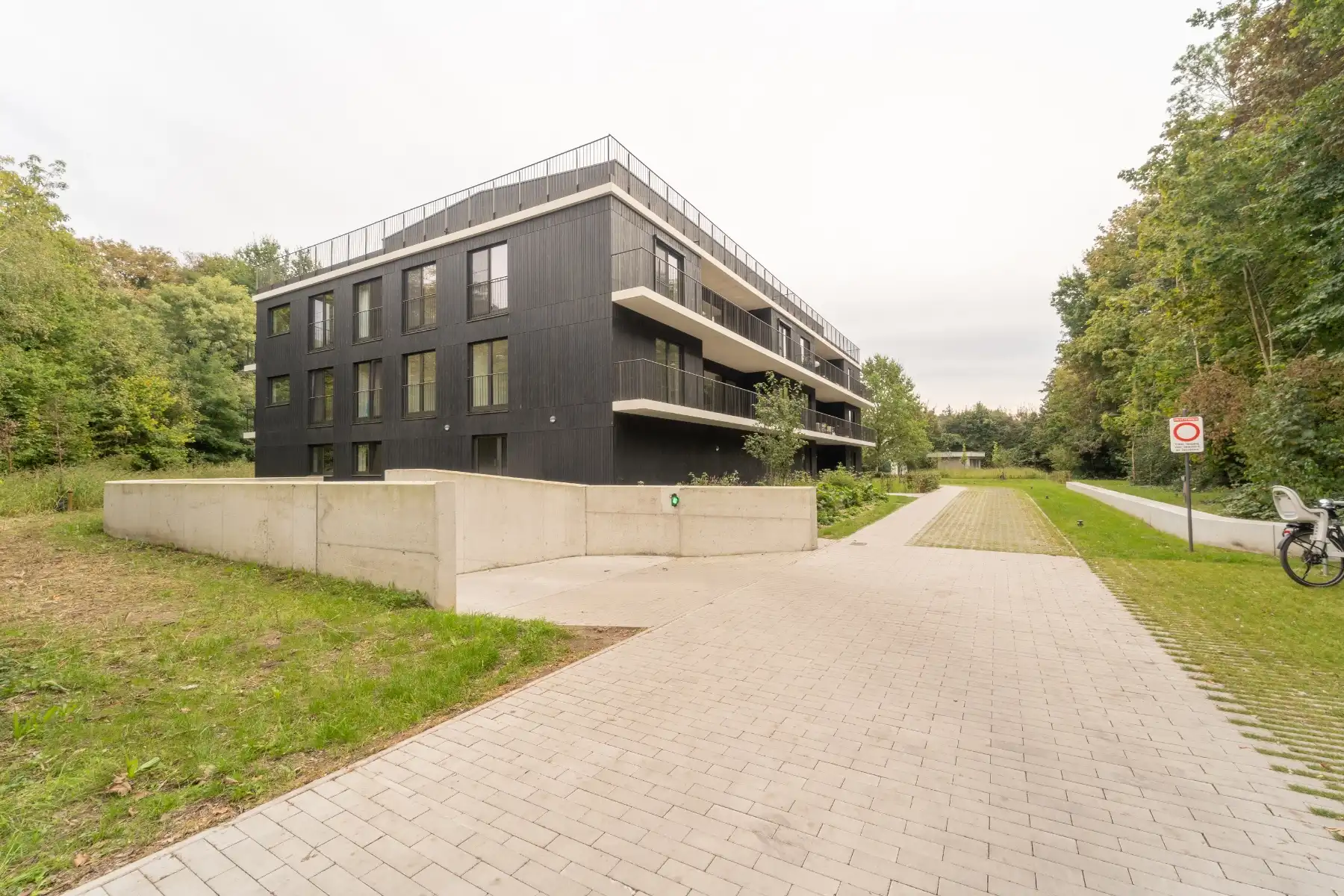Prachtige penthouse met ruime terrassen. foto {{pictureIndex}}