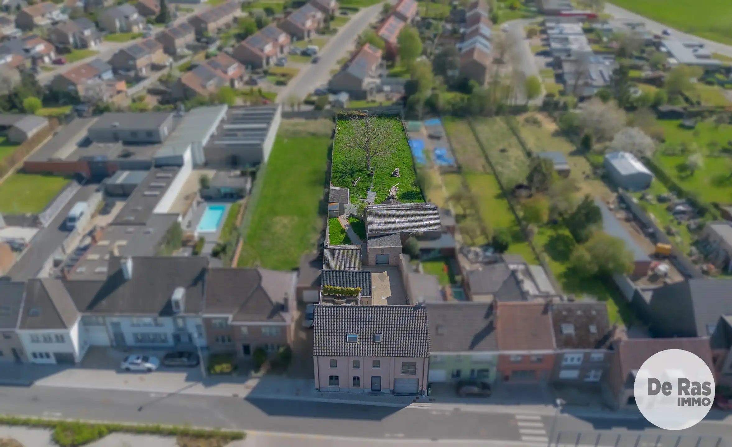 Hoofdfoto van de publicatie: ERPE-MERE - Unieke eigendom met tal van mogelijkheden