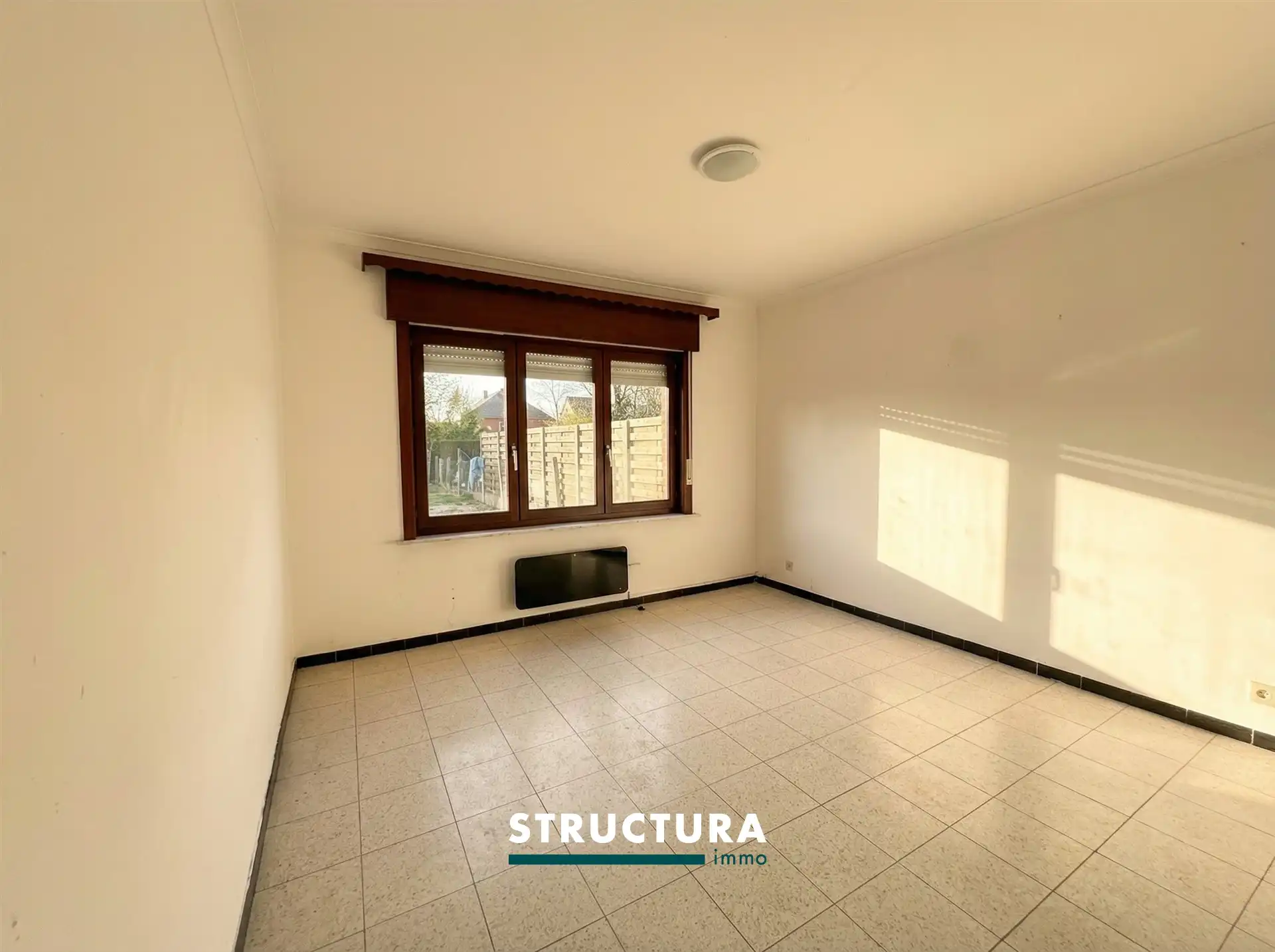 Woning met garage en ruime zolder foto 12