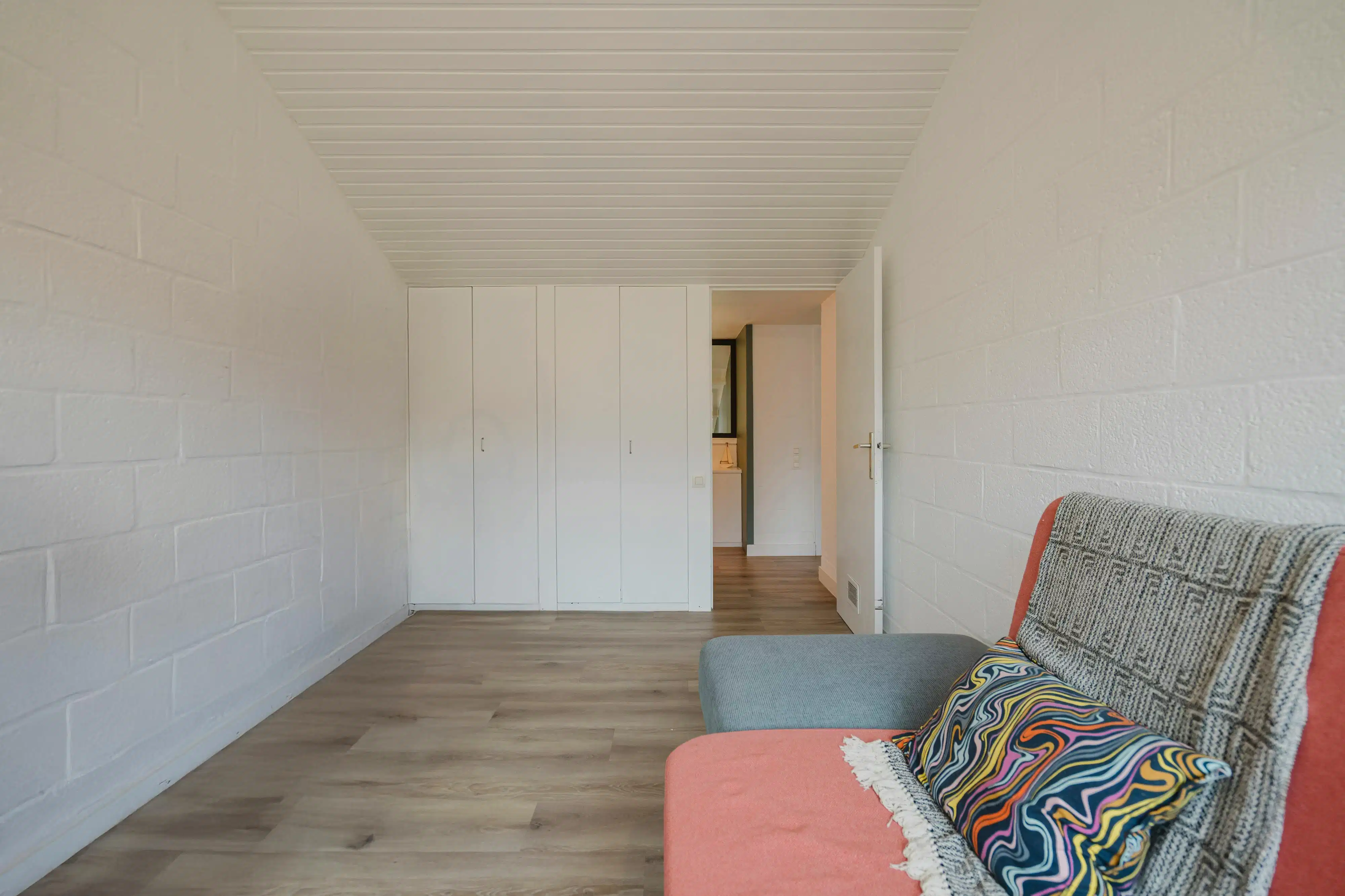 Instapklaar huis te koop te Kortrijk foto 15