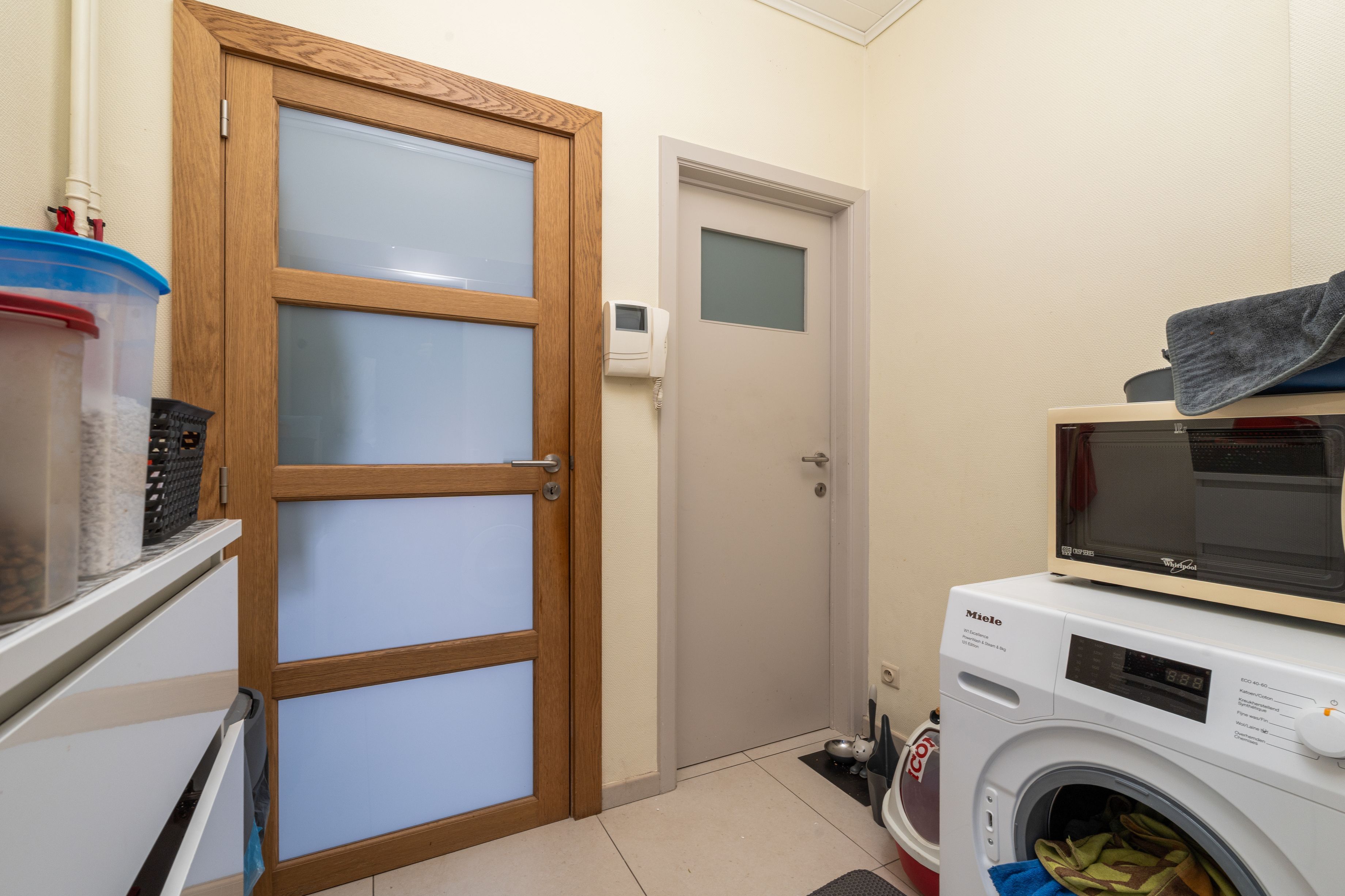 Instapklare GEZINSWONING met zonnige tuin + GARAGE grenzend aan park, vlakbij zee!* foto 11