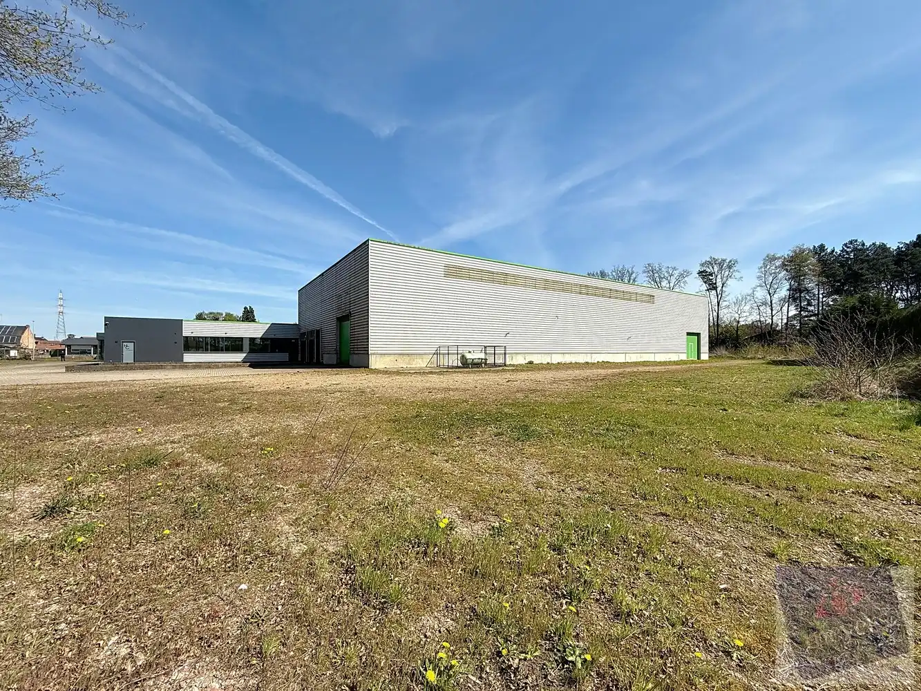 Veelzijdig bedrijfscomplex op ruim perceel van 9.985 m² in Bocholt foto 8