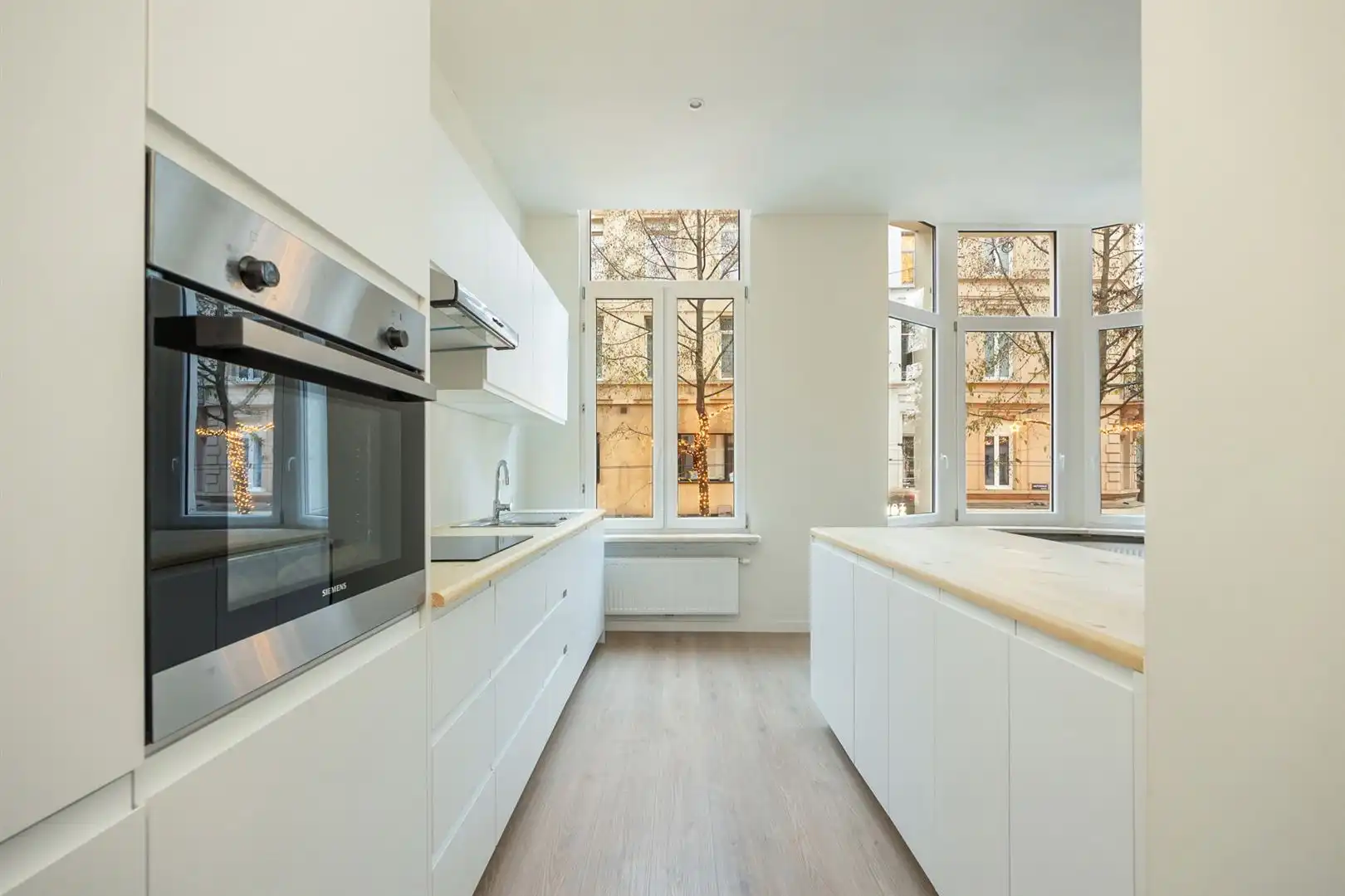 Gerenoveerd appartement midden in de stad foto 5