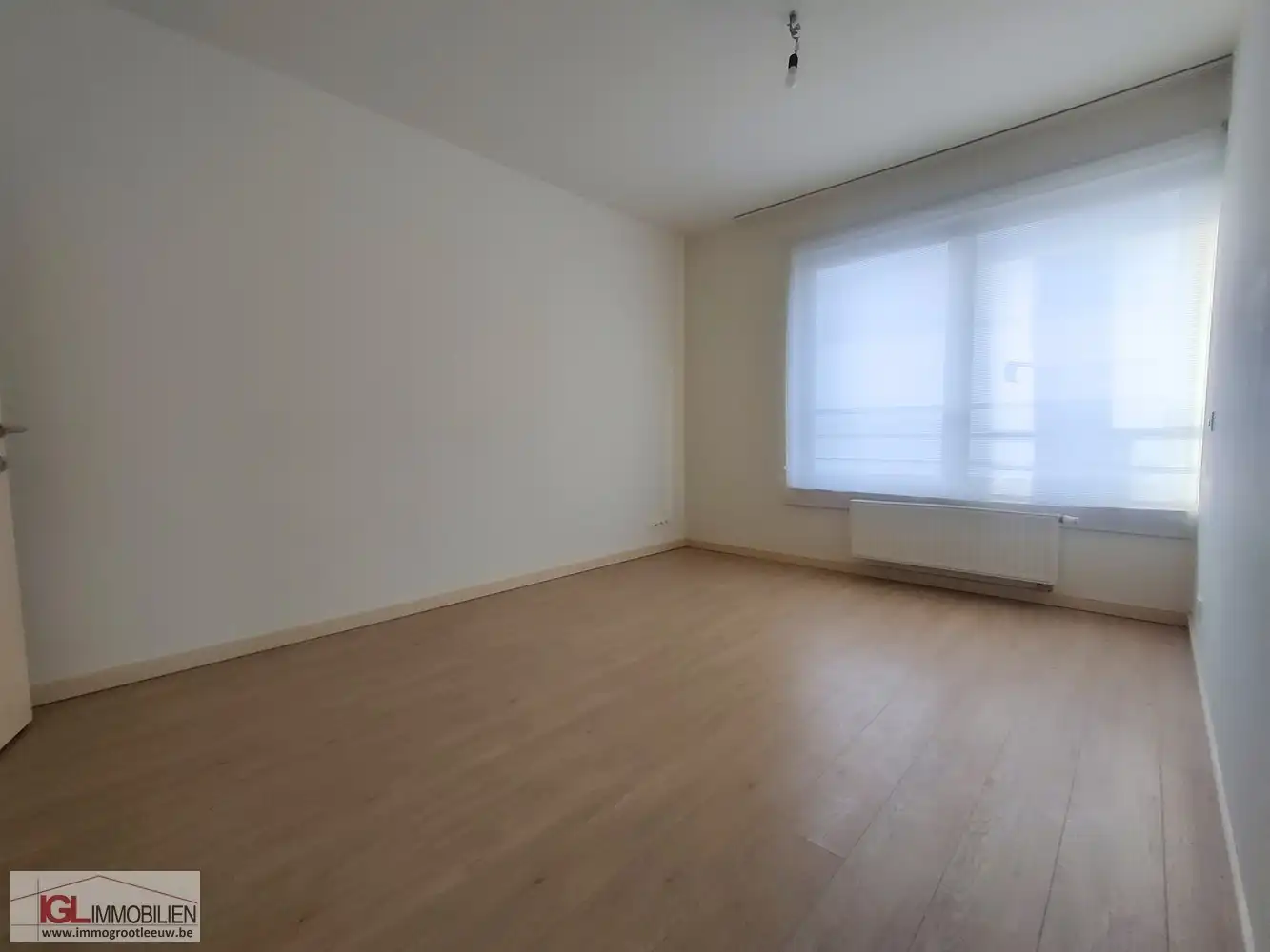 Modern appartement met 3 kamers foto 7