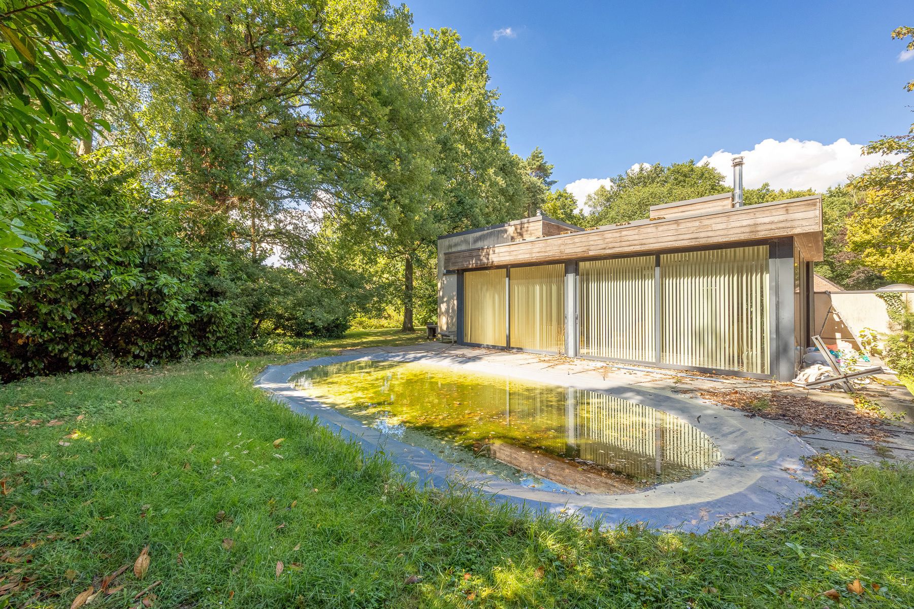 Ruime en lichtrijke villa met 4 à 5 slaapkamers en zwembad foto 27