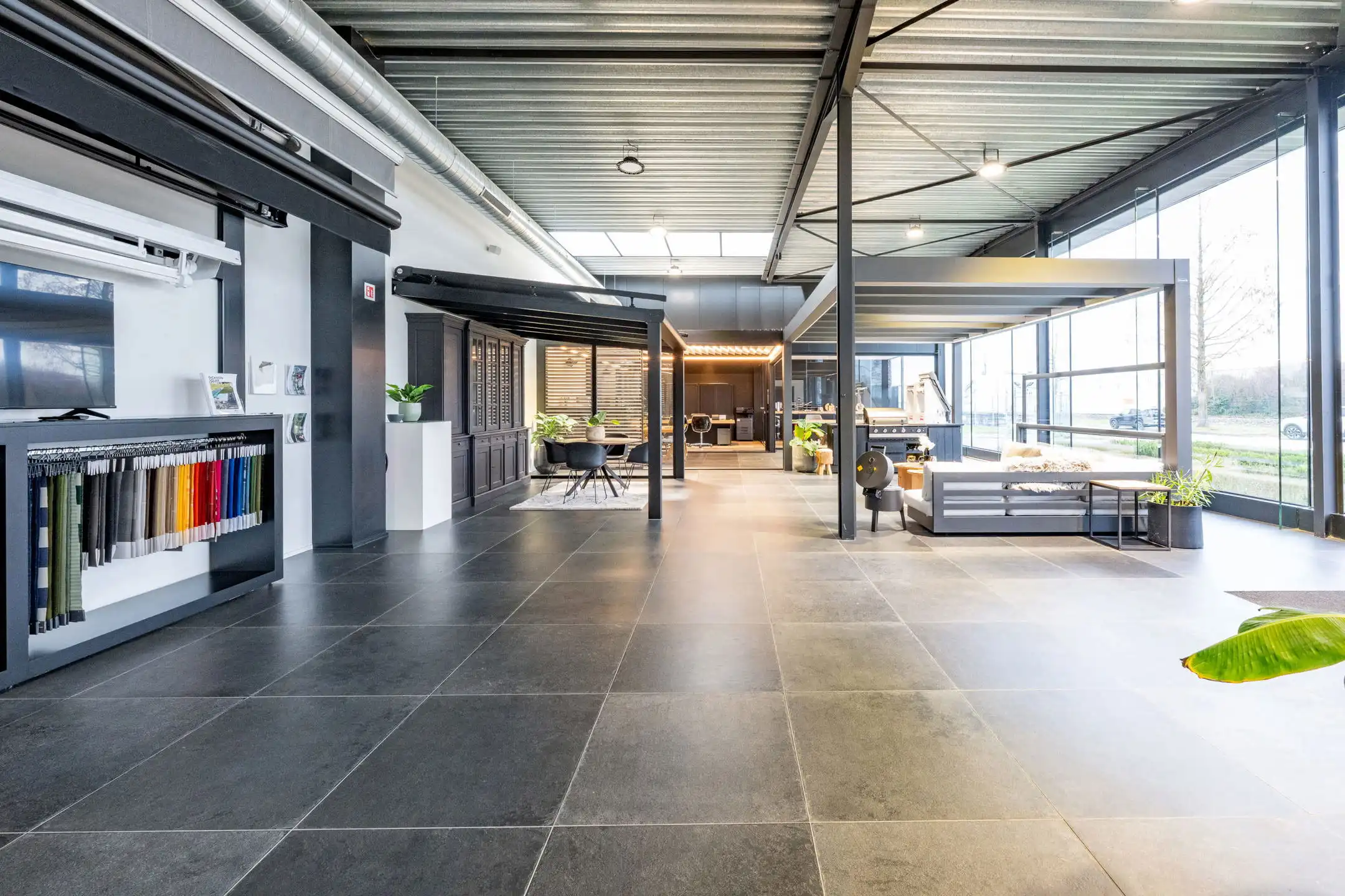 Bedrijfsvastgoed te koop foto 2