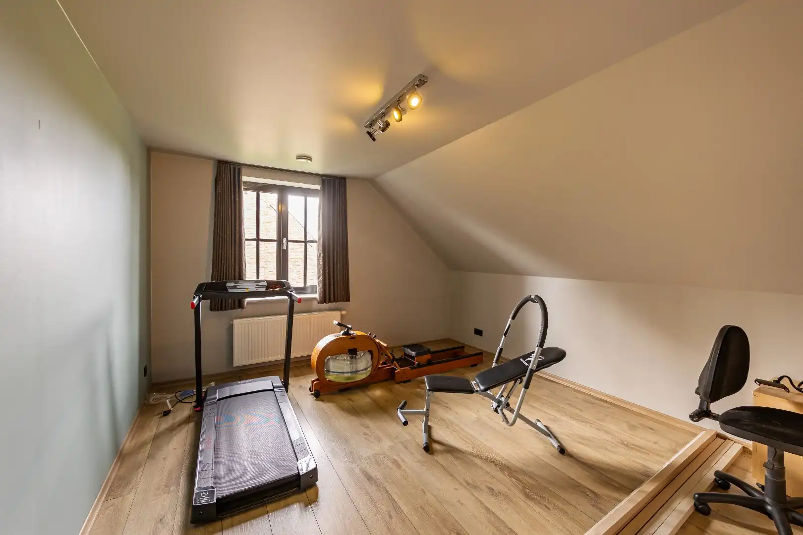 Prachtige landelijke villa met gezinstuin en graslanden op 32.558m² foto 23