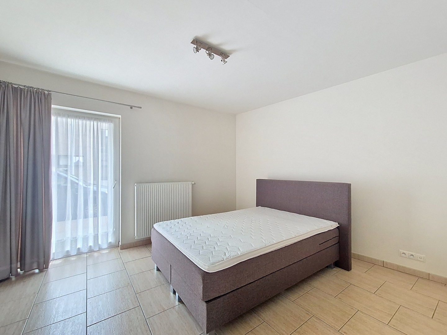 Gelijkvloers appartement met 1 slpk en garage foto 6