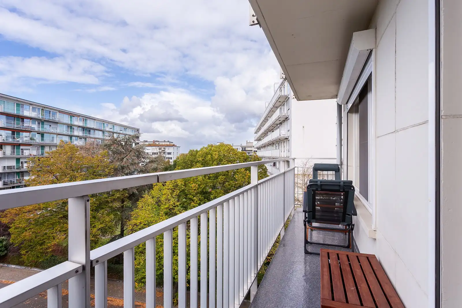 Ruim en licht appartement met 3 slaapkamers en terras foto 18